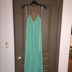 BCBG MAXAZRIA pleated maxi dress
